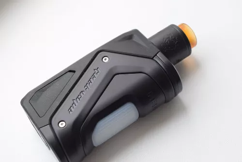 Review of Geekvape Aegis Squonk Kit. First Look